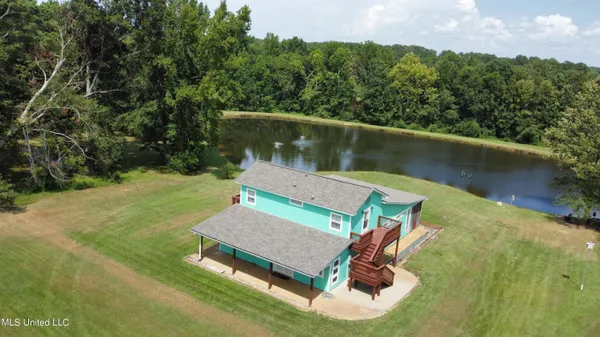 $520,000 | 708 Ratliff Ferry Road, Canton, MS 39046