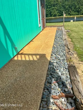 $520,000 | 708 Ratliff Ferry Road, Canton, MS 39046