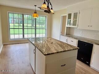 708 Ratliff Ferry Road Canton, MS 39046 - Photo 6 of 55 kitchen to breakfast area