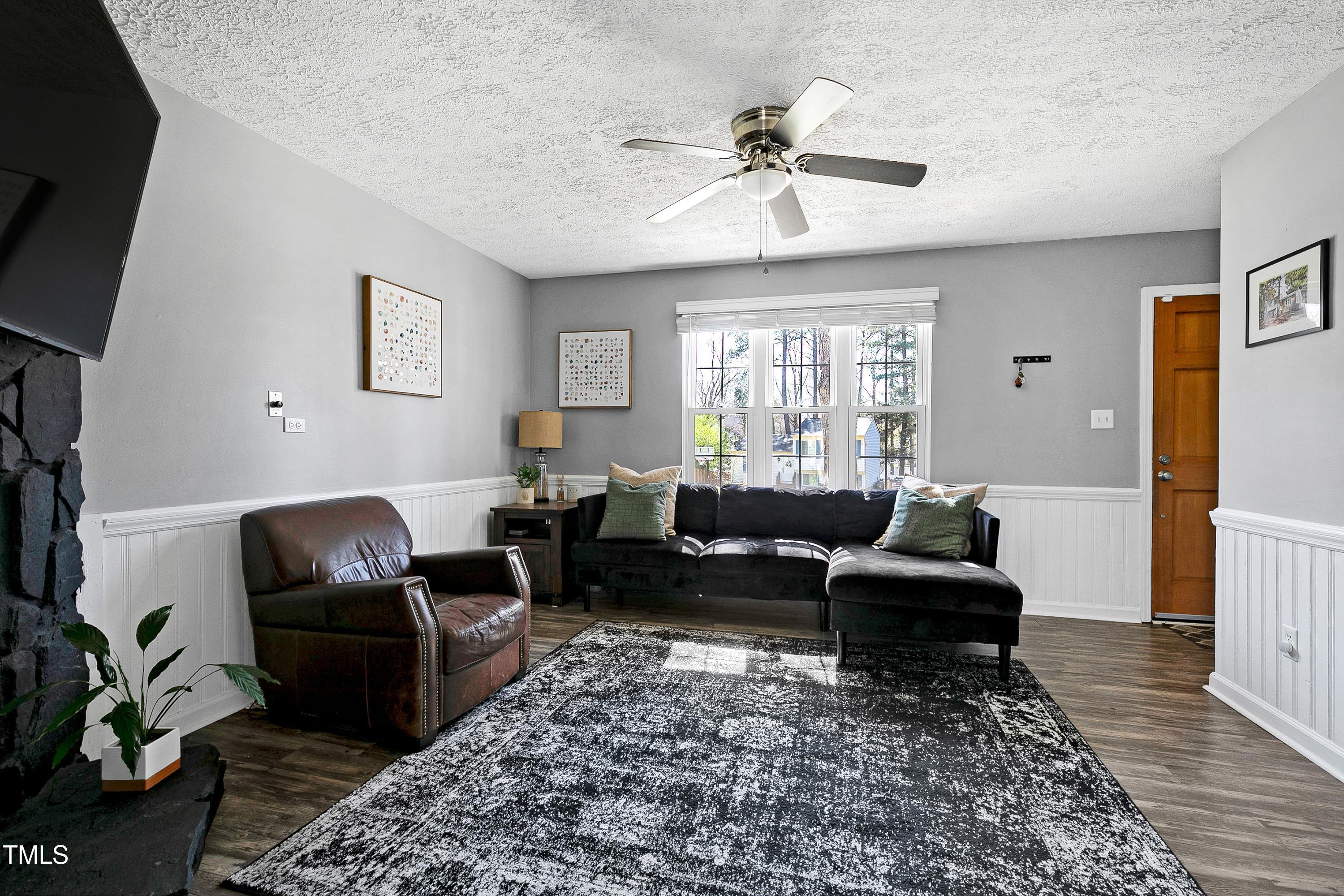 8612 Keegan Court Raleigh, NC 27613 - Photo 5 of 31 Scene-7