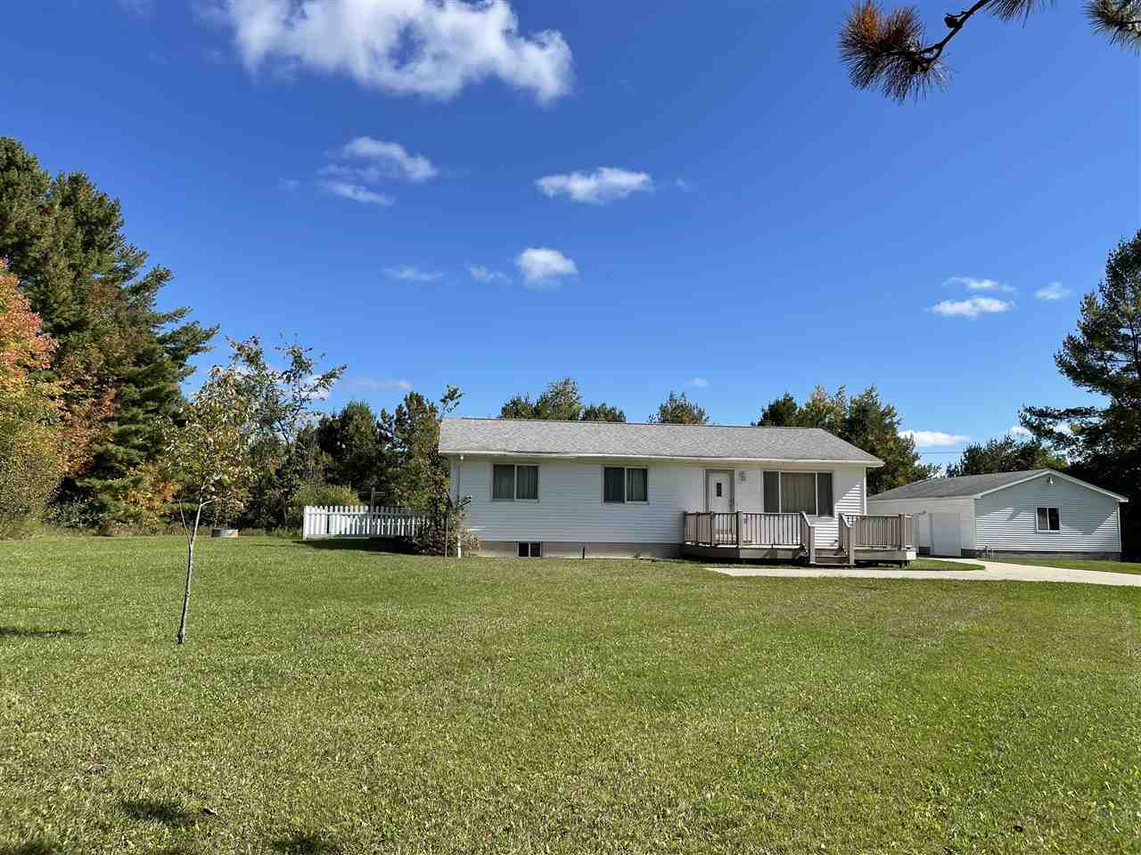 6650 Slosser Road Hale, MI 48739 - Photo 2 of 34 1893711-1.JPG