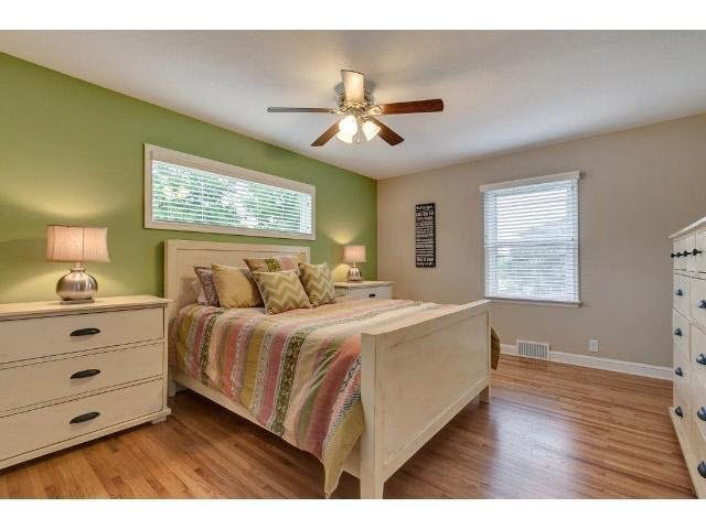 4101 Highwood Road Minneapolis, MN 55416 - Photo 5 of 18