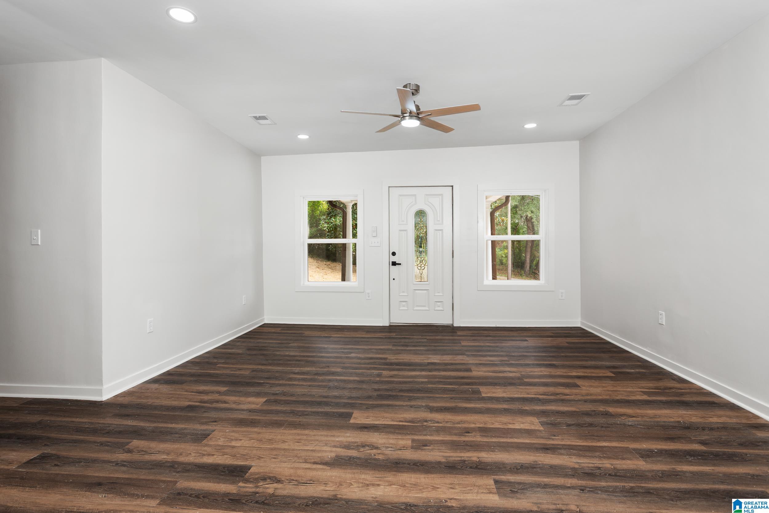55 Rae Street Odenville, AL 35120 - Photo 7 of 36