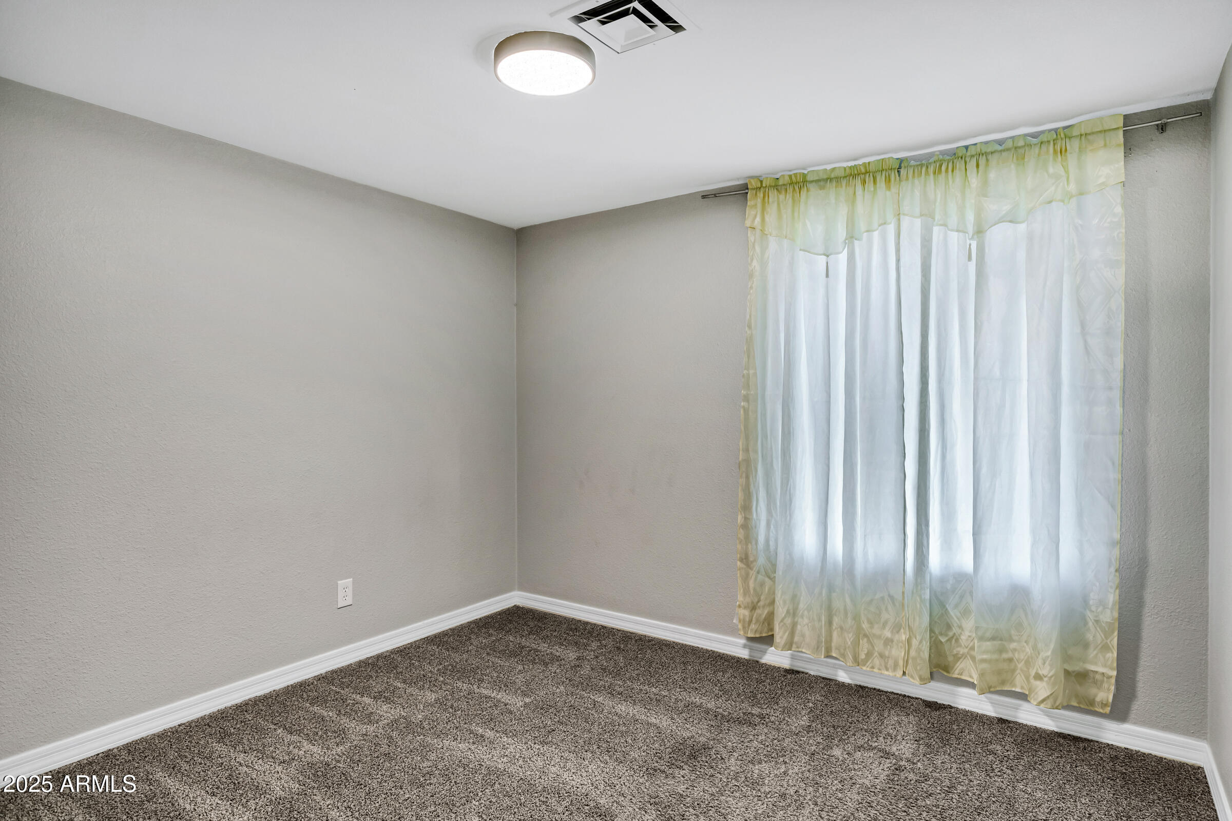 1605 West Mariposa Street Chandler, AZ 85224 - Photo 17 of 29 1605 West Mariposa Dr-16