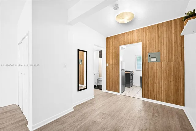 $1,600 | 544 Michigan Avenue, Unit 9, Miami Beach, FL 33139