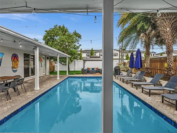 $1,199,000 | 5021 Southwest 29th Terrace, Dania Beach, FL 33312