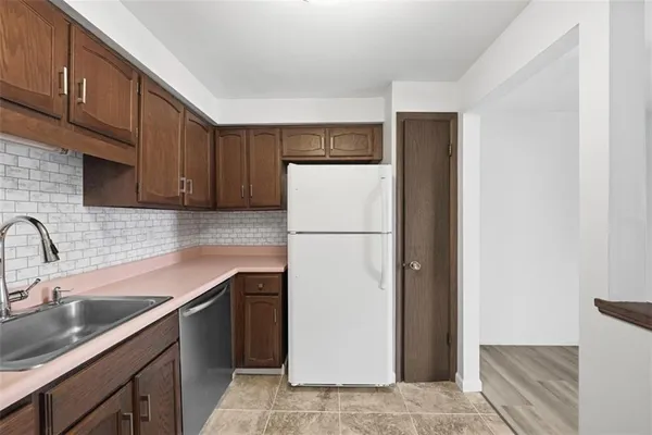 $240,000 | 612 Sewickley Heights Drive, Sewickley, PA 15143