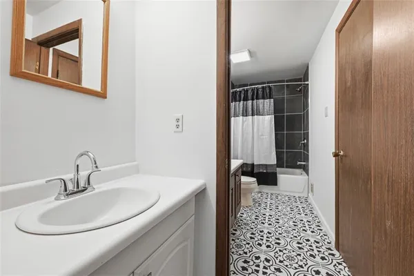 $240,000 | 612 Sewickley Heights Drive, Sewickley, PA 15143