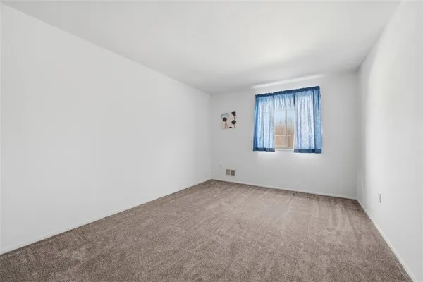 $240,000 | 612 Sewickley Heights Drive, Sewickley, PA 15143