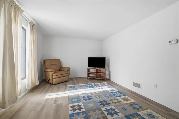 $240,000 | 612 Sewickley Heights Drive, Sewickley, PA 15143