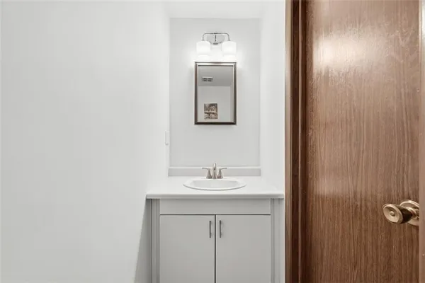 $240,000 | 612 Sewickley Heights Drive, Sewickley, PA 15143