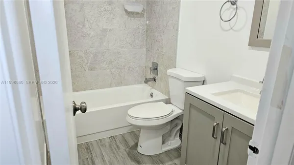 $2,500 | 8075 Southwest 107th Avenue, Unit 311, Miami, FL 33173