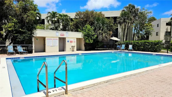 $2,500 | 8075 Southwest 107th Avenue, Unit 311, Miami, FL 33173