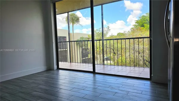 $2,500 | 8075 Southwest 107th Avenue, Unit 311, Miami, FL 33173