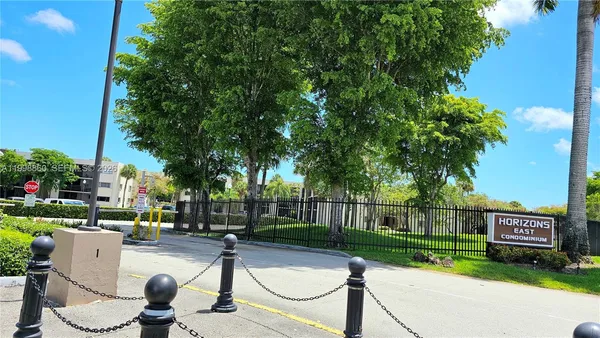 $2,500 | 8075 Southwest 107th Avenue, Unit 311, Miami, FL 33173