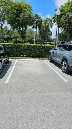 $2,500 | 8075 Southwest 107th Avenue, Unit 311, Miami, FL 33173