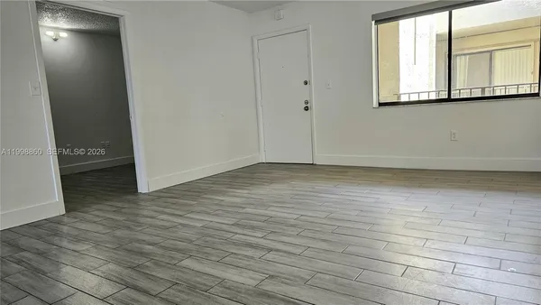 $2,500 | 8075 Southwest 107th Avenue, Unit 311, Miami, FL 33173