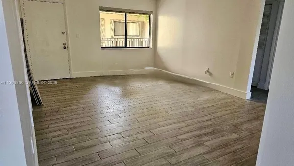 $2,500 | 8075 Southwest 107th Avenue, Unit 311, Miami, FL 33173