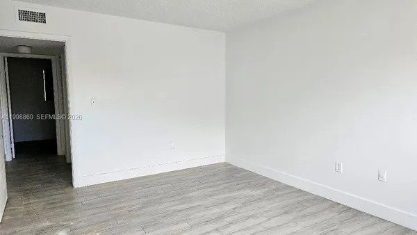 $2,500 | 8075 Southwest 107th Avenue, Unit 311, Miami, FL 33173