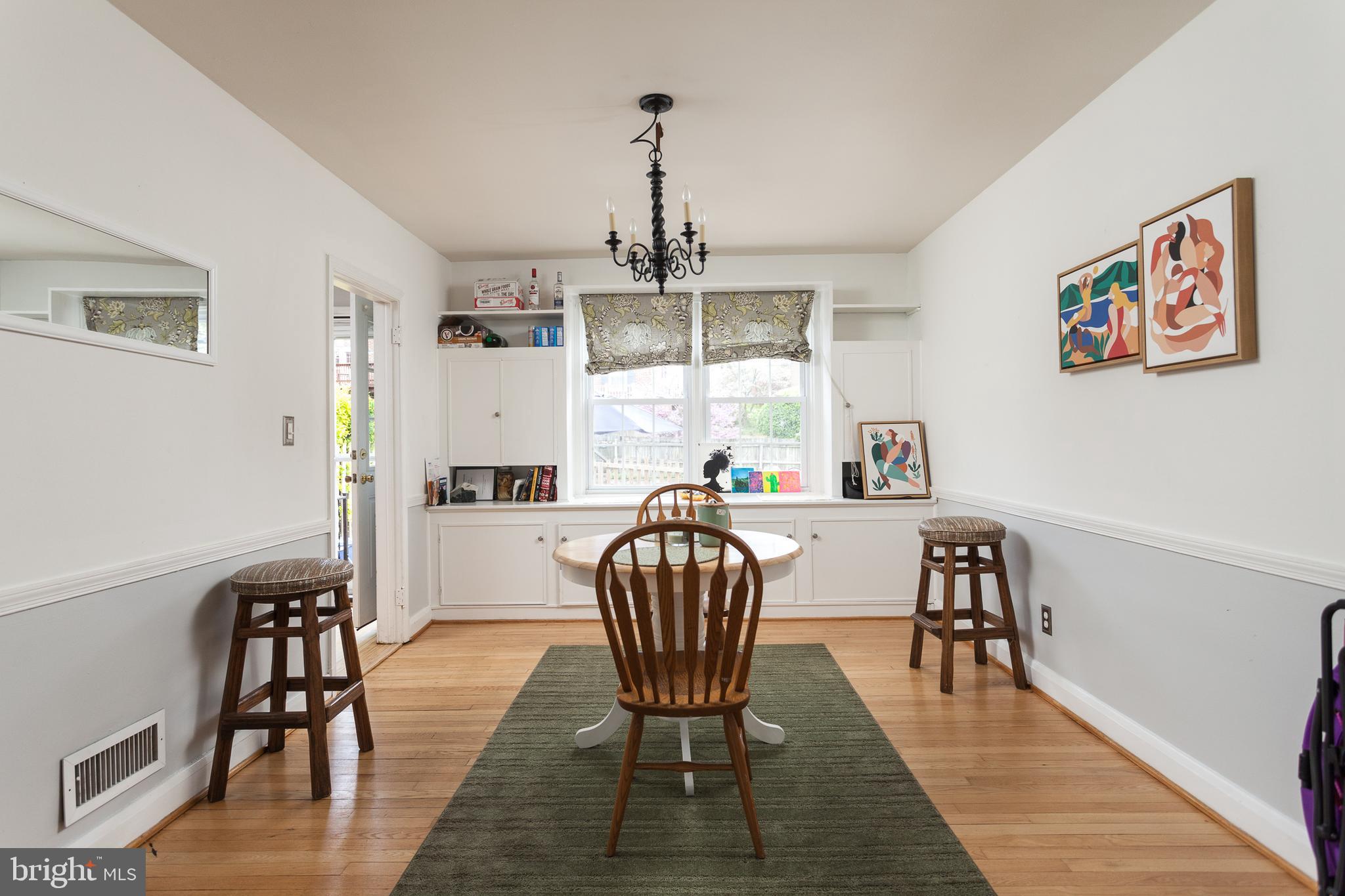 141 Stanmore Road Baltimore, MD 21212 - Photo 5 of 22 Dining Room