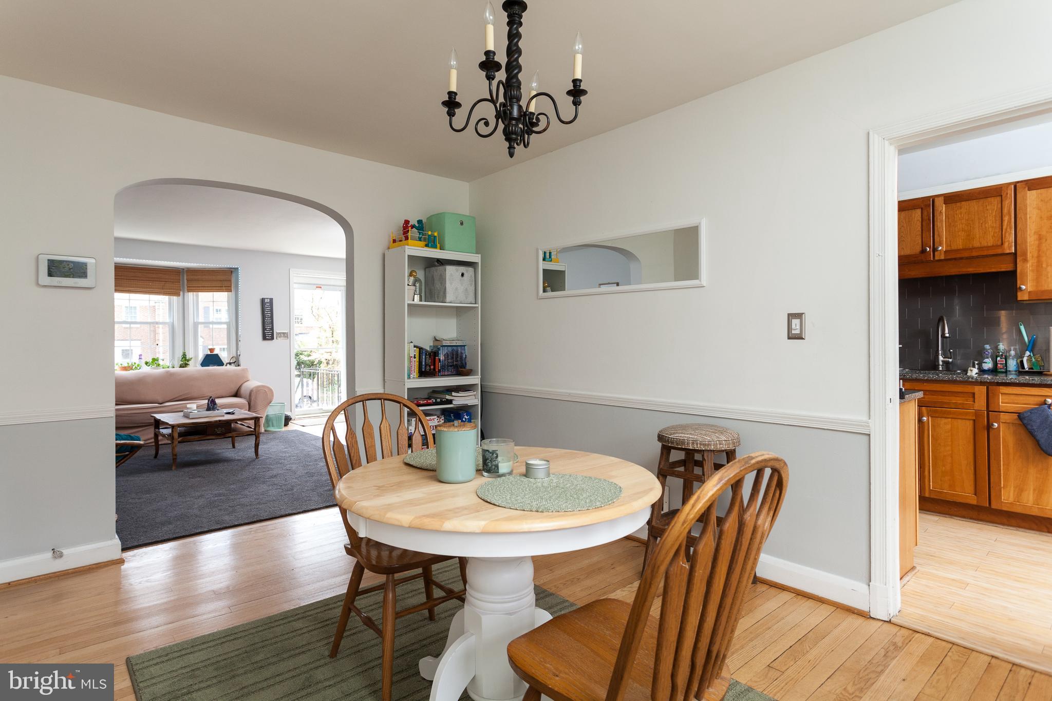 141 Stanmore Road Baltimore, MD 21212 - Photo 6 of 22 Dining Room