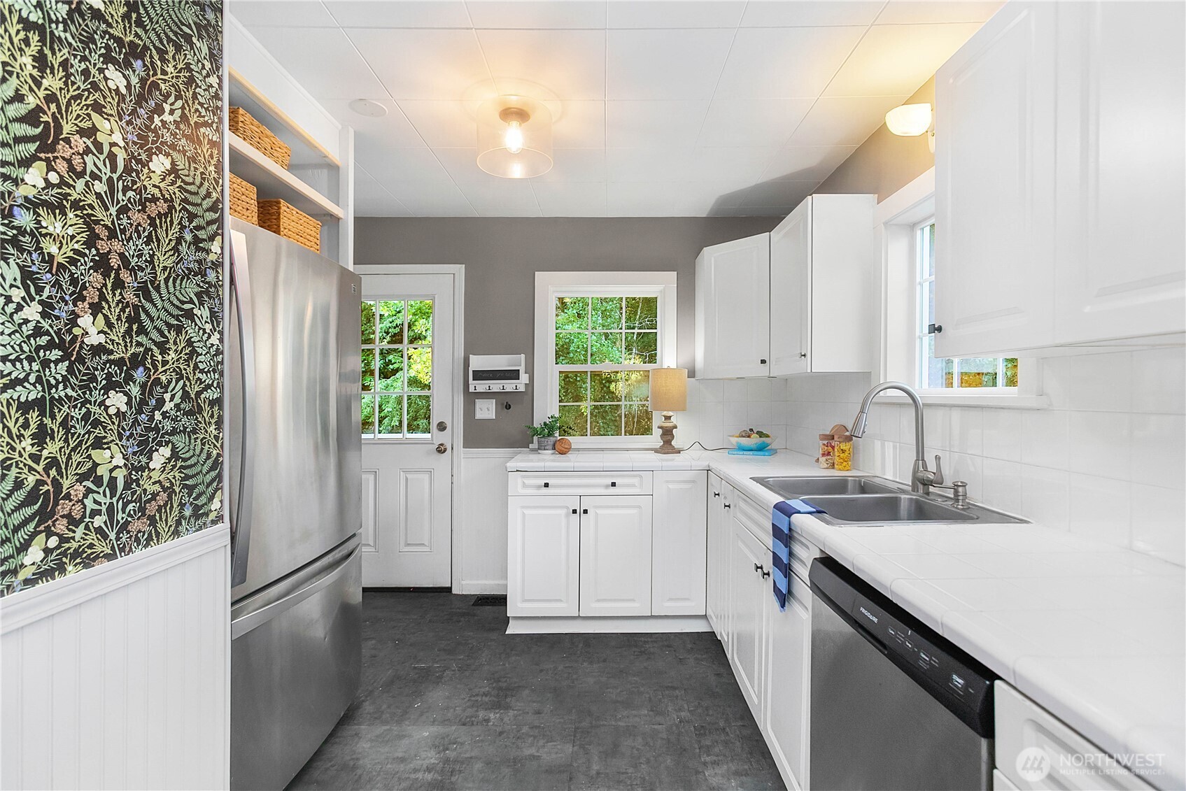 9809 Shepler Road Northeast Bremerton, WA 98311 - Photo 13 of 35 Gallery Image 13