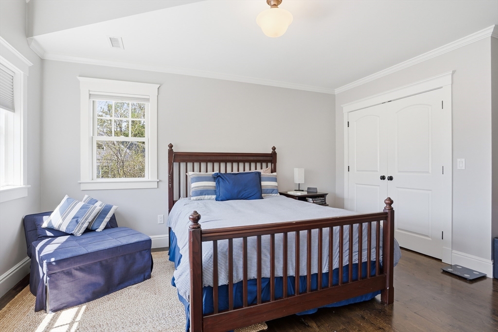 21 Fletcher Road Bedford, MA 01730 - Photo 24 of 38