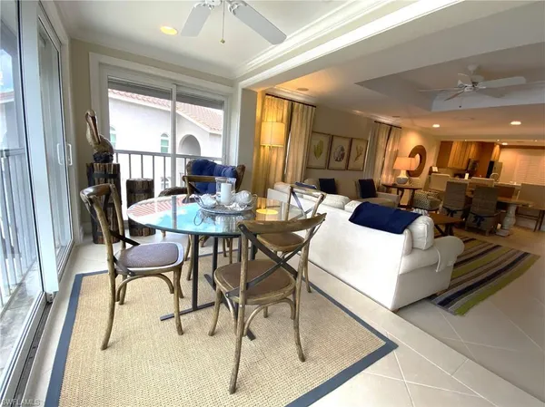 $11,000 | 9101 Vanderbilt Drive, Unit 304, Naples, FL 34108