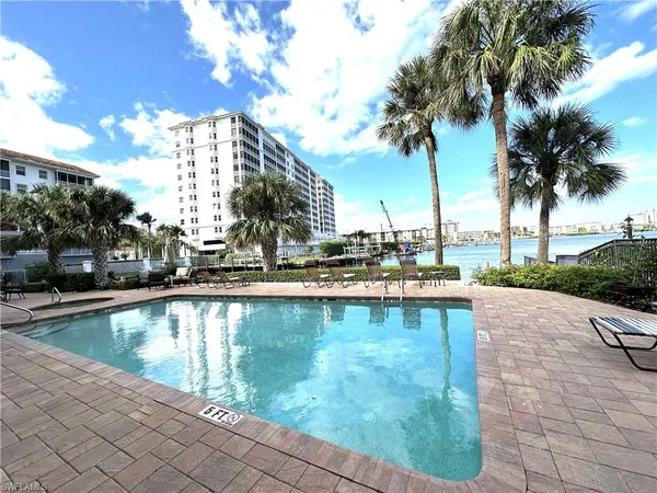 $11,000 | 9101 Vanderbilt Drive, Unit 304, Naples, FL 34108