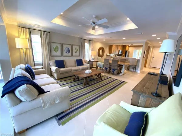 $11,000 | 9101 Vanderbilt Drive, Unit 304, Naples, FL 34108