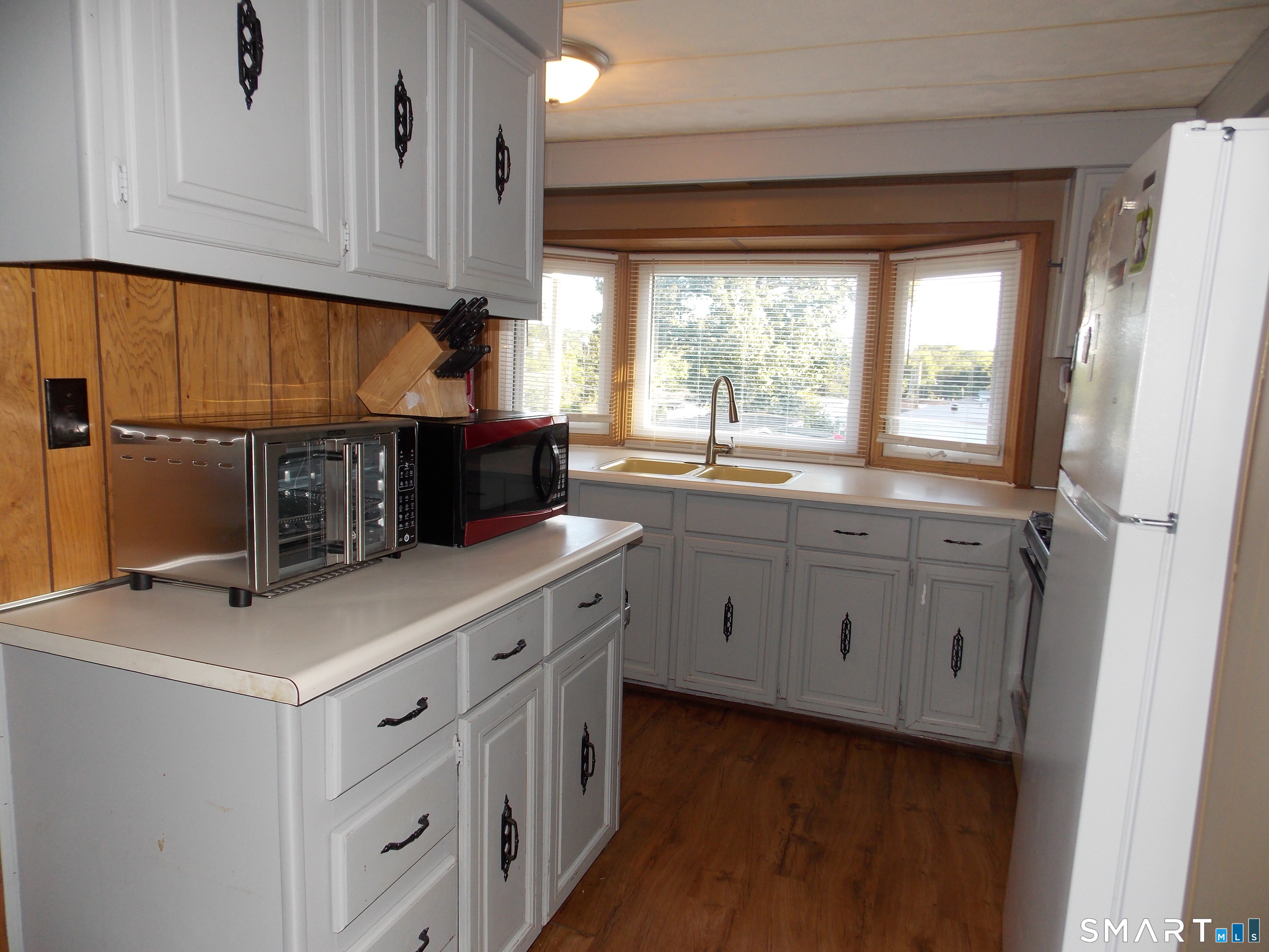 325 Kelly Road Vernon, CT 06066 - Photo 8 of 20 Gallery Image 8