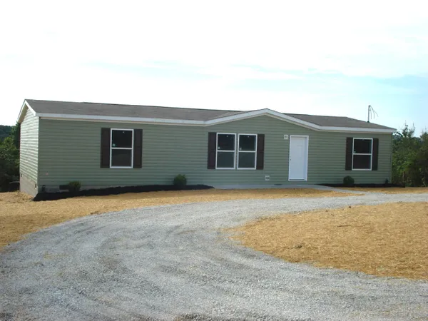 $289,000 | 208 Cecil Webber Road, Berry, KY 41003