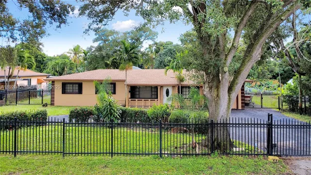 $725,000 | 14655 Northwest River Drive, Miami, FL 33167