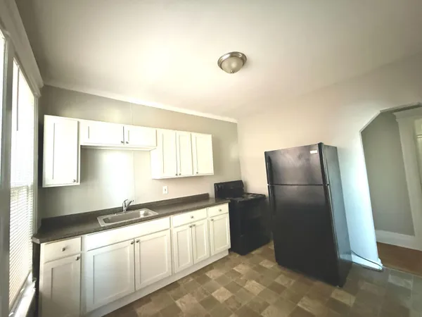 $1,095 | 4858 Commonwealth Street, Unit 2, Detroit, MI 48208