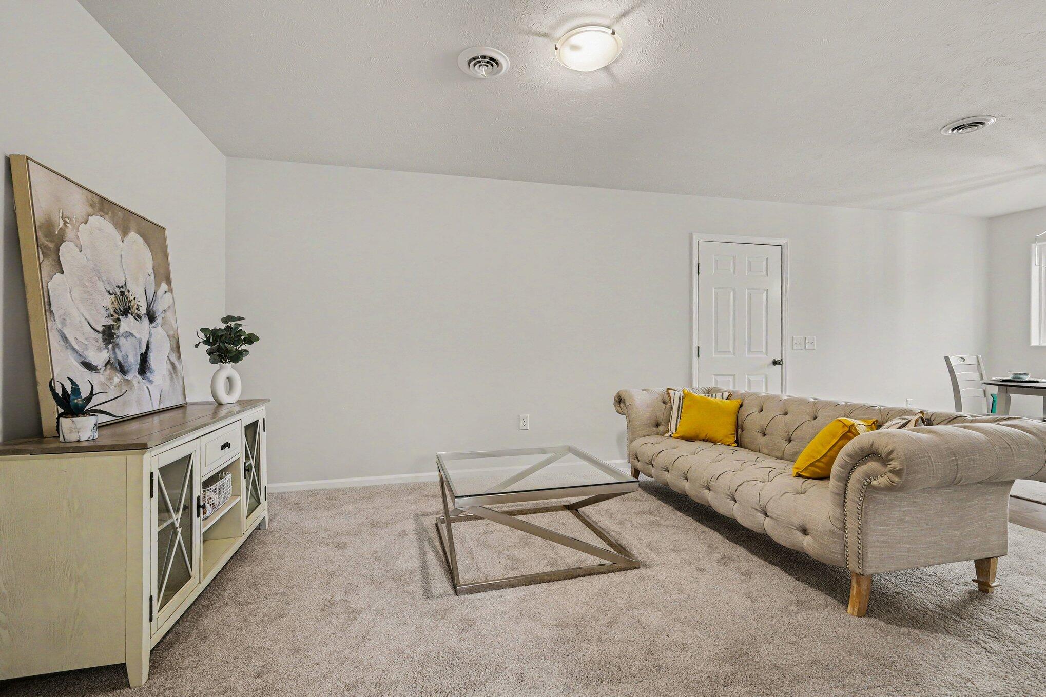 859 Merrick Street Belding, MI 48809 - Photo 6 of 14 005_file_1314