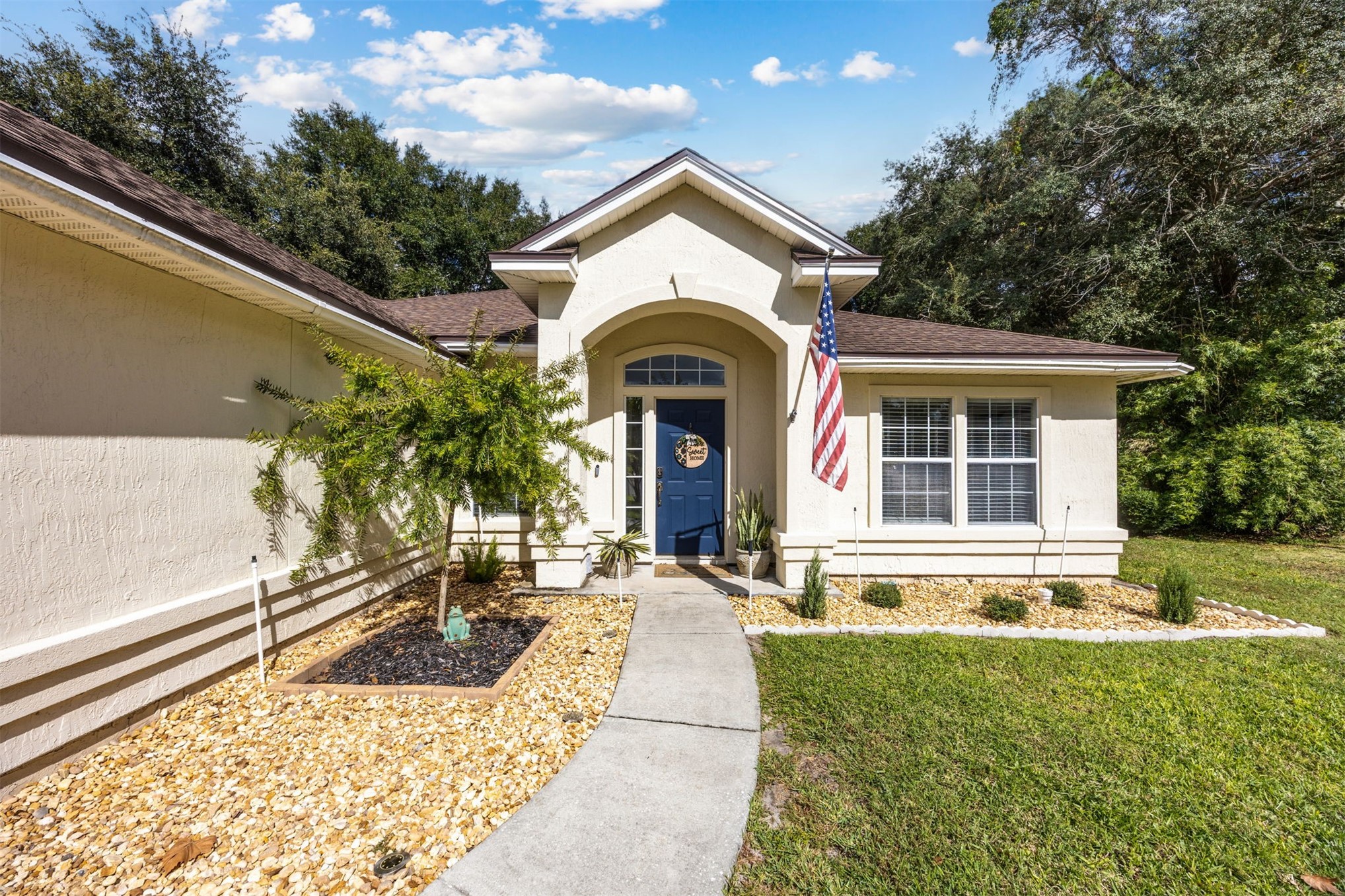 86132 Red Holly Place Yulee, FL 32097 - Photo 2 of 40 Front door