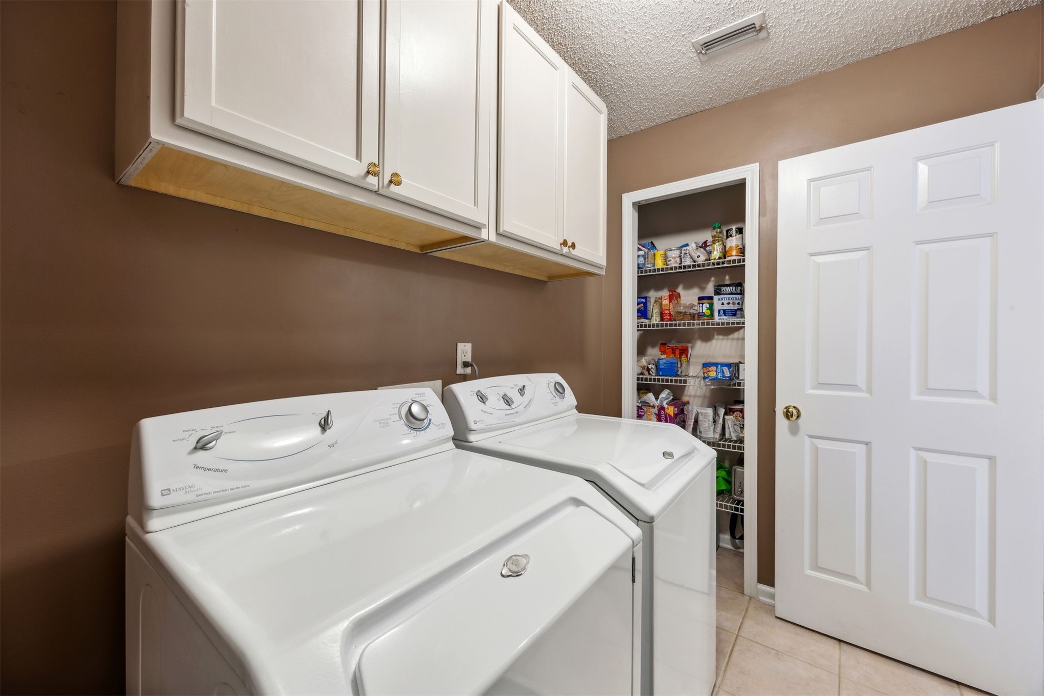86132 Red Holly Place Yulee, FL 32097 - Photo 30 of 40 Utility Room