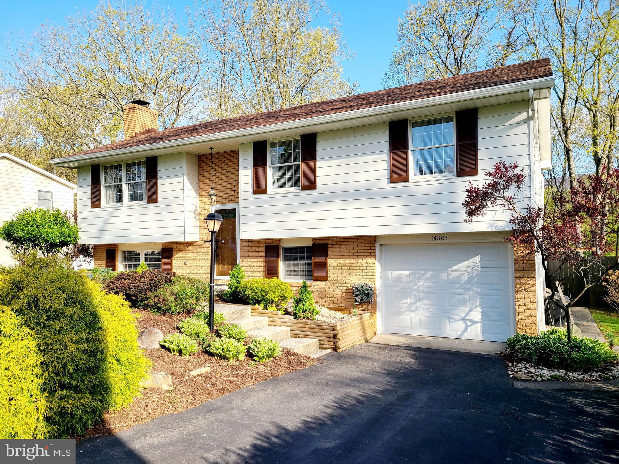 14803 Viewcrest Road Southwest Cumberland, MD 21502 - Photo 3 of 38