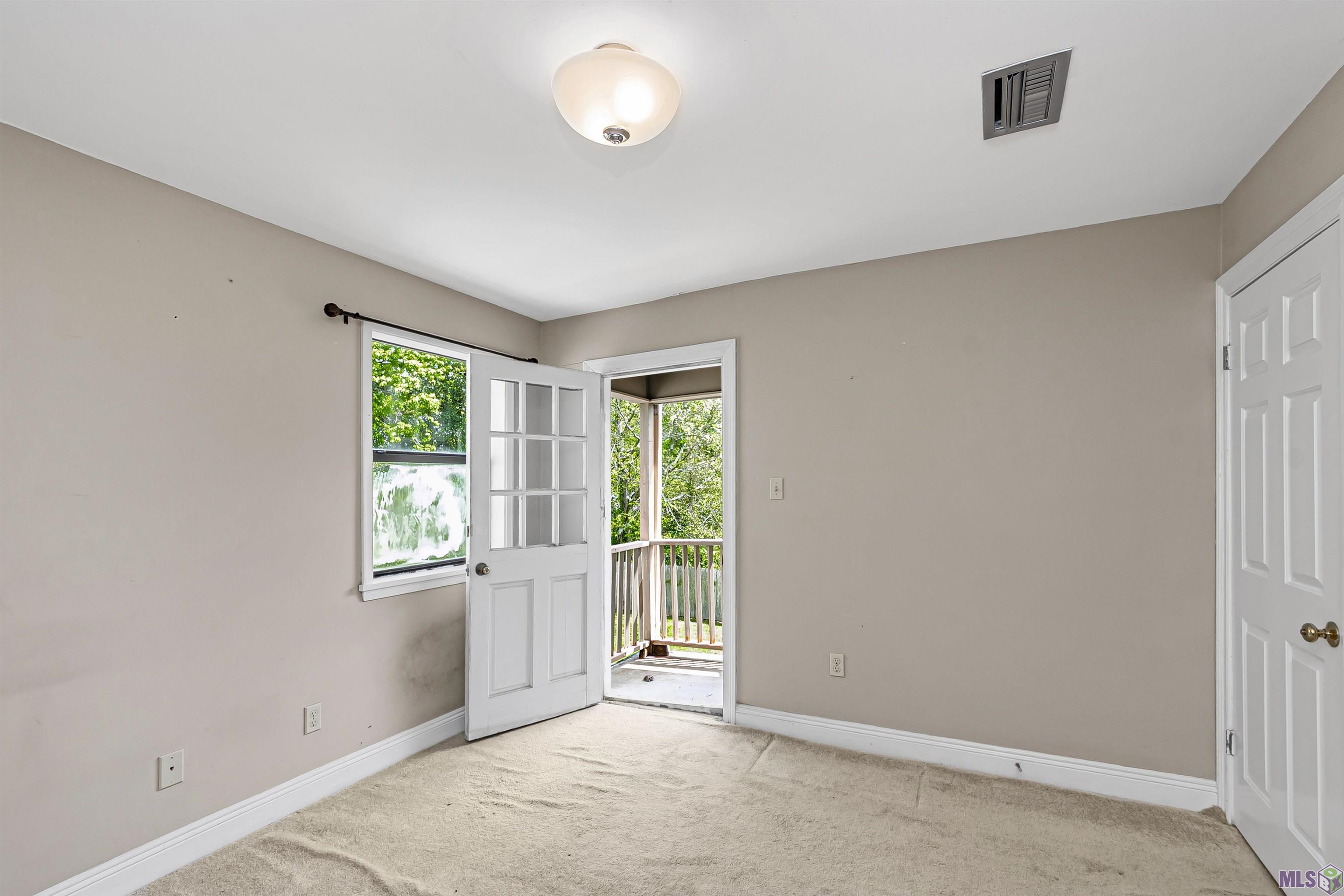 880 Rue Crozat Baton Rouge, LA 70810 - Photo 20 of 32