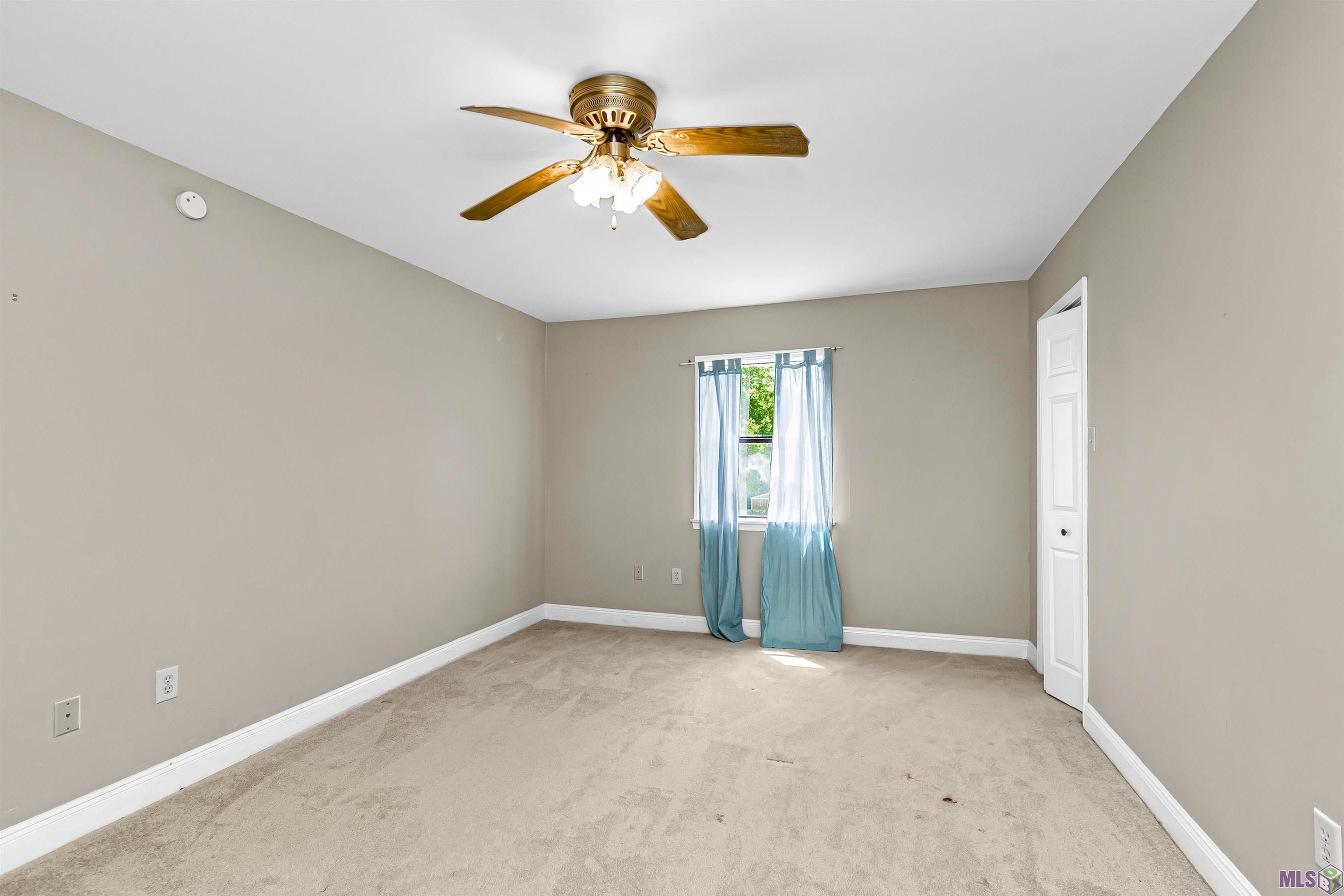 880 Rue Crozat Baton Rouge, LA 70810 - Photo 23 of 32