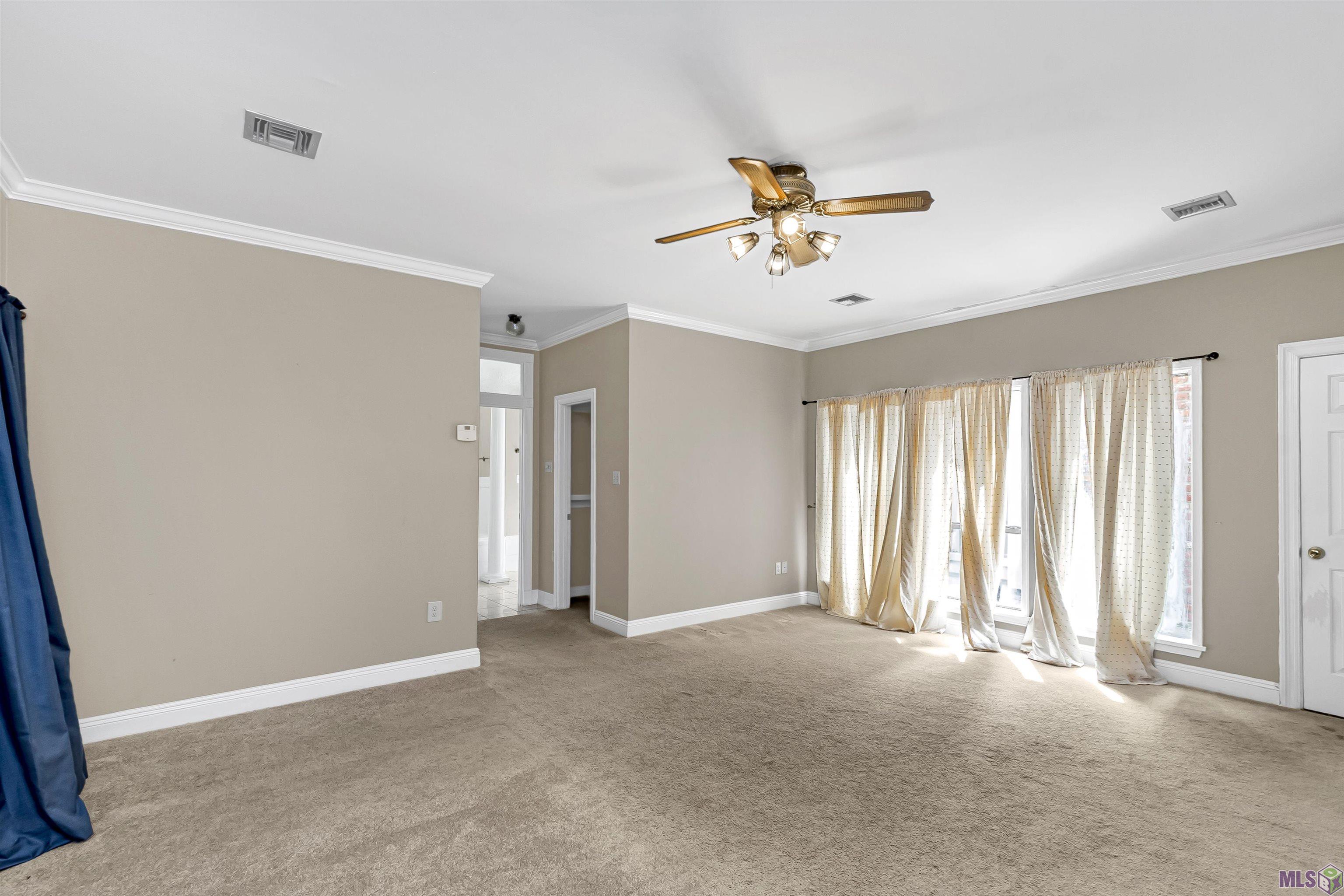 880 Rue Crozat Baton Rouge, LA 70810 - Photo 10 of 32