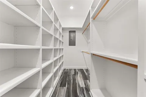 $1,250,000 | 4200 Maid Stone Drive, Lake Charles, LA 70605