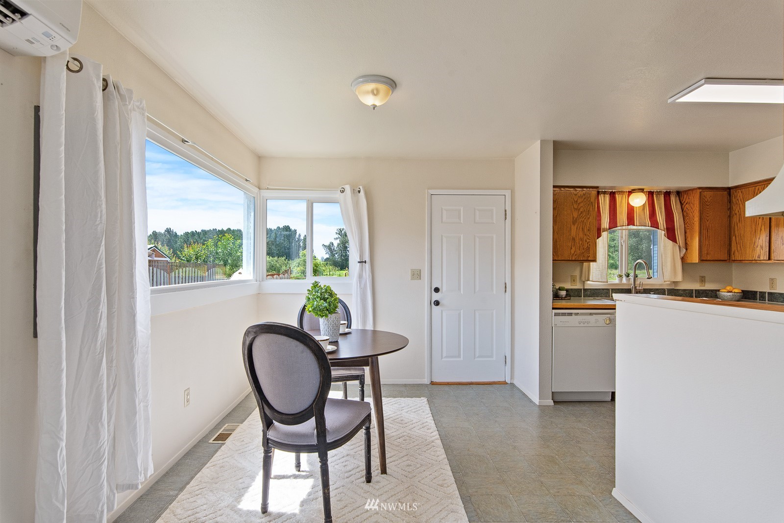 104 Emerson Road Everson, WA 98247 - Photo 10 of 25 Gallery Image 10