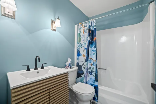 $345,900 | 9348 Center Lane, Stanwood, MI 49346