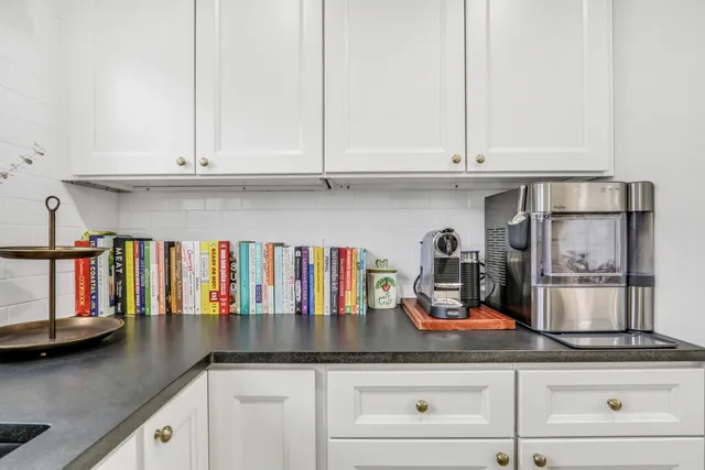 $599,900 | 141 Park Avenue, Grayslake, IL 60030