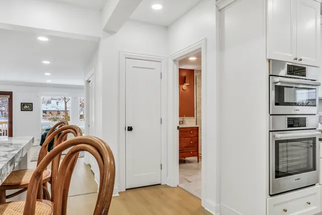 $599,900 | 141 Park Avenue, Grayslake, IL 60030