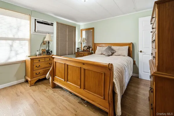 $149,900 | 19 Dogwood Lane, Manorville, NY 11949