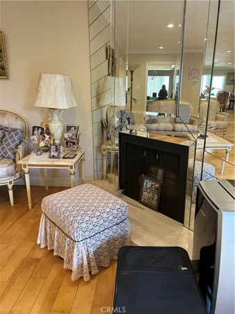 $3,999 | 5315 Yarmouth Avenue, Unit 216, Encino, CA 91316