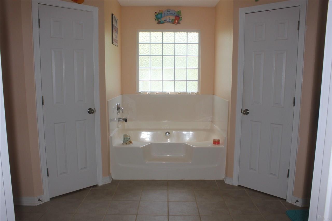 3131 Schifko Road Cantonment, FL 32533 - Photo 12 of 39