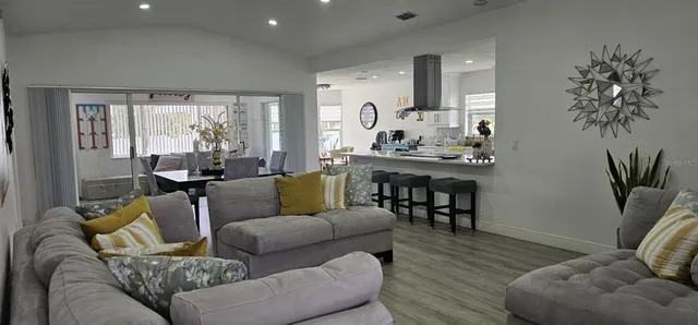 $2,500 | 3849 Wildcat Run, Lakeland, FL 33810